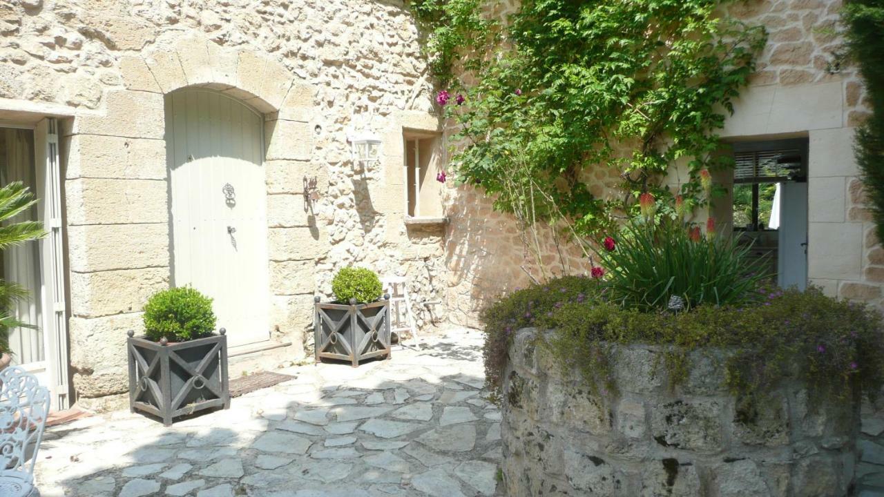 Les Chambres Des Taillades Les Taillades Bagian luar foto